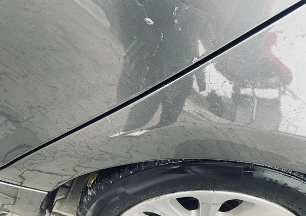 BMW Seria 1 cena 15500 przebieg: 242000, rok produkcji 2005 z Ujazd małe 326